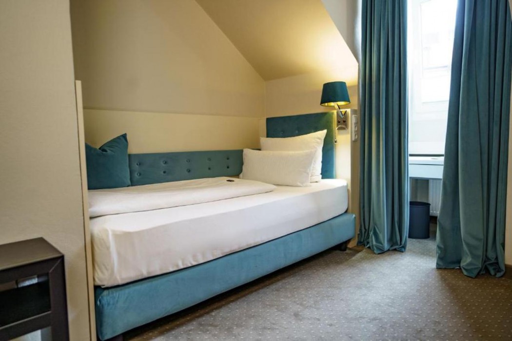 Hotel an der Oper 13/27