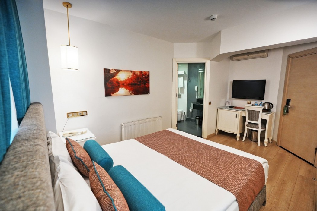 Taximtown Hotel 14/65