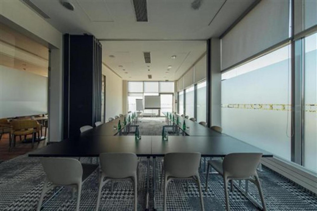 ibis Styles Warszawa Airport 38/66