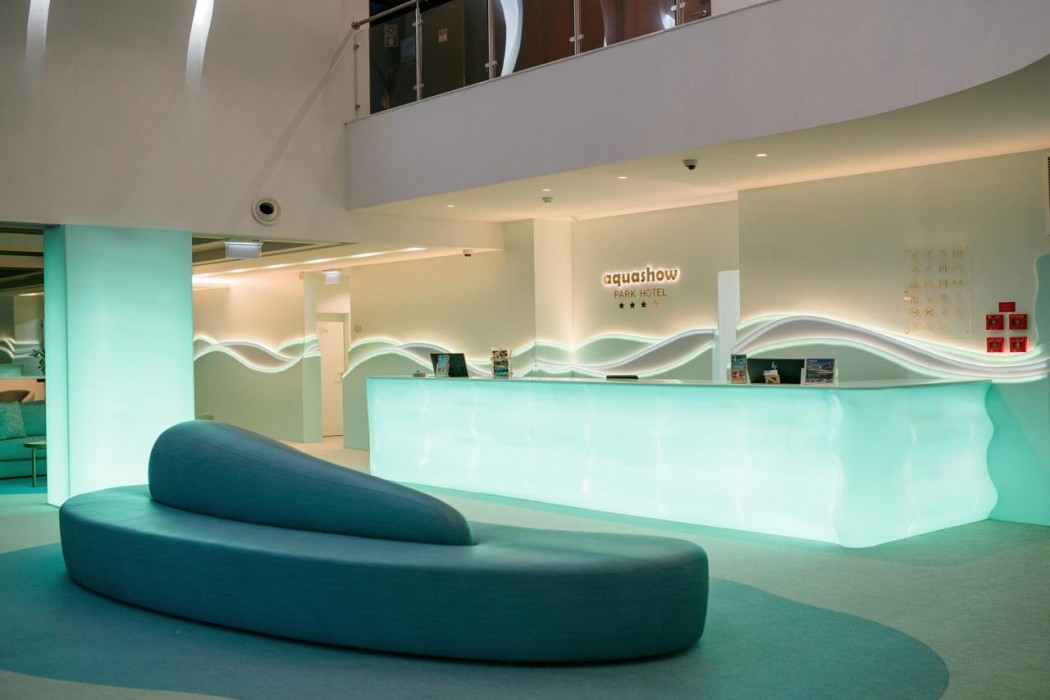 Aquashow Park Hotel 6/81