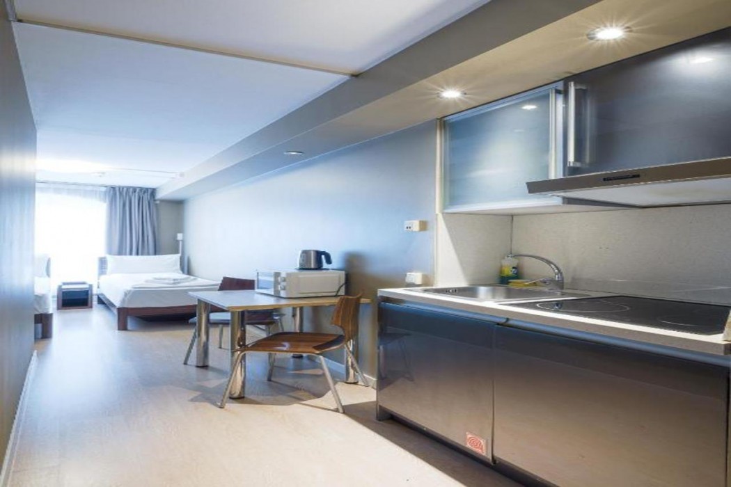 Central City Apartments 24/44
