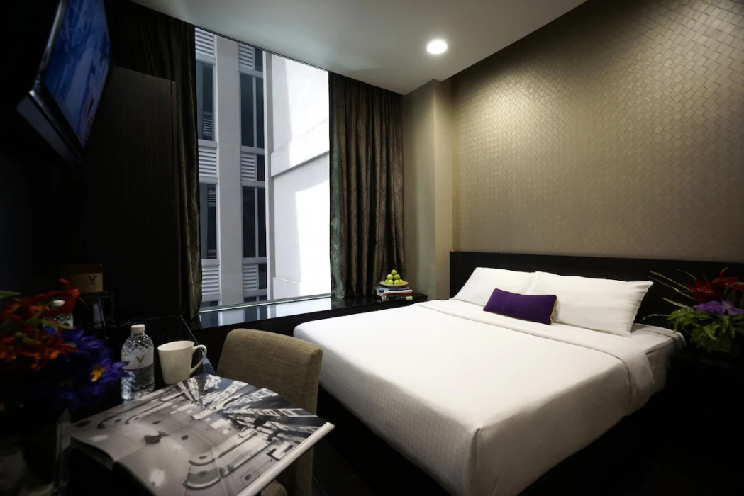 V Hotel Lavender 5/14