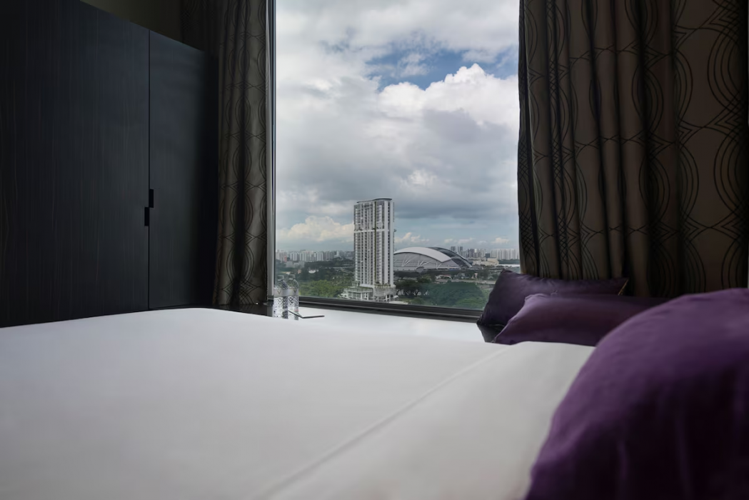 V Hotel Lavender 6/14