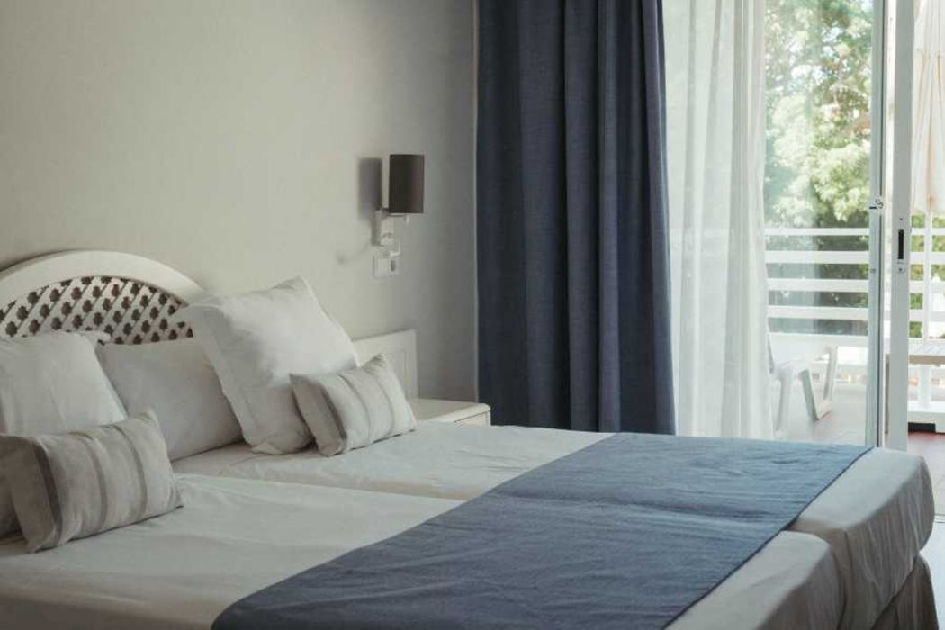 Hotel ROC Oberoy Adults Only +16 14/64