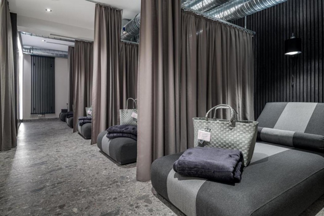 Hotel Esplanade Dortmund 27/68