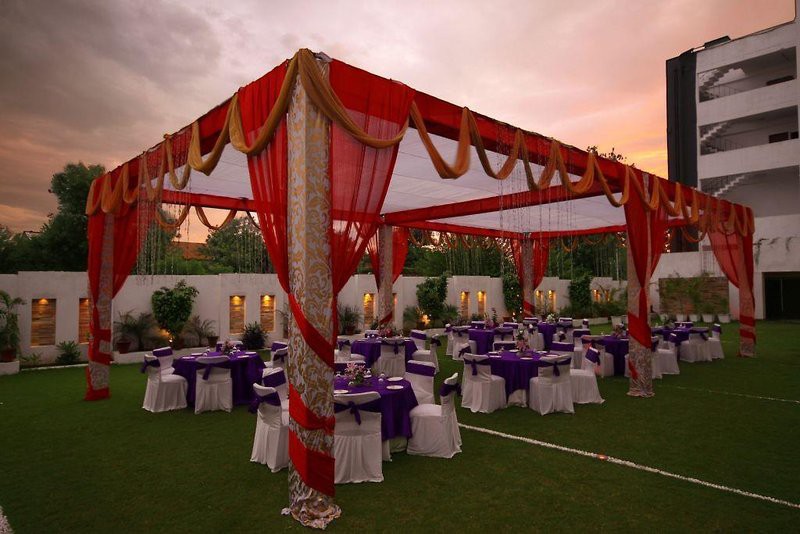 Regenta Place Amritsar 38/92