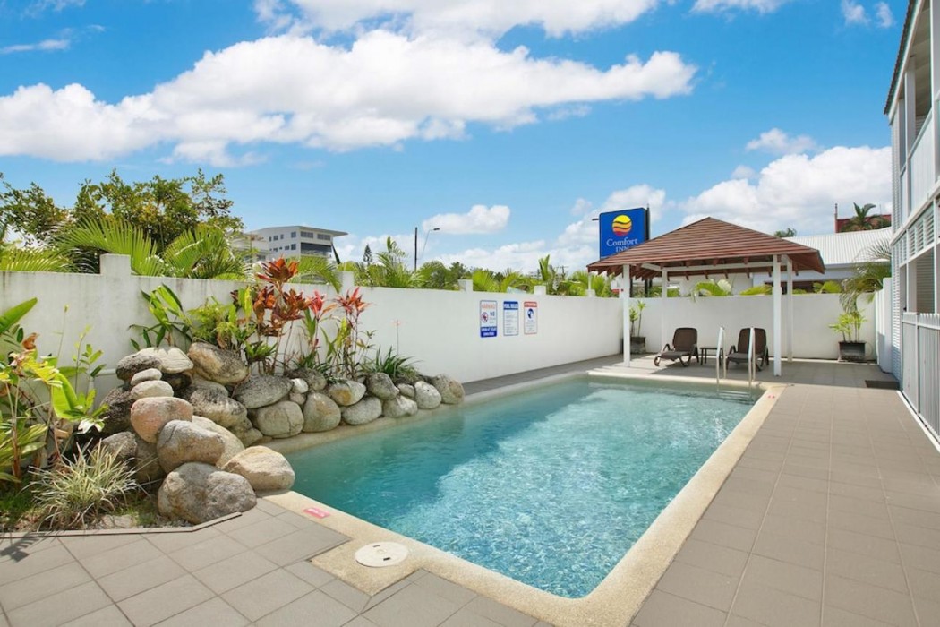 Comfort Inn Cairns City 12/18