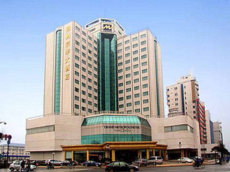 Metro Park Jinghua Yangzhou 2/58