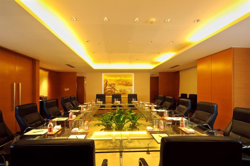 Wuxi Jinling Hotel 25/40