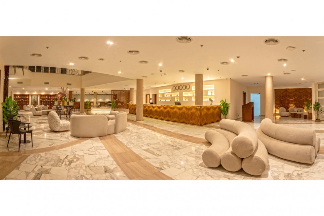 Invidia Coral Beach Tiran 9/137