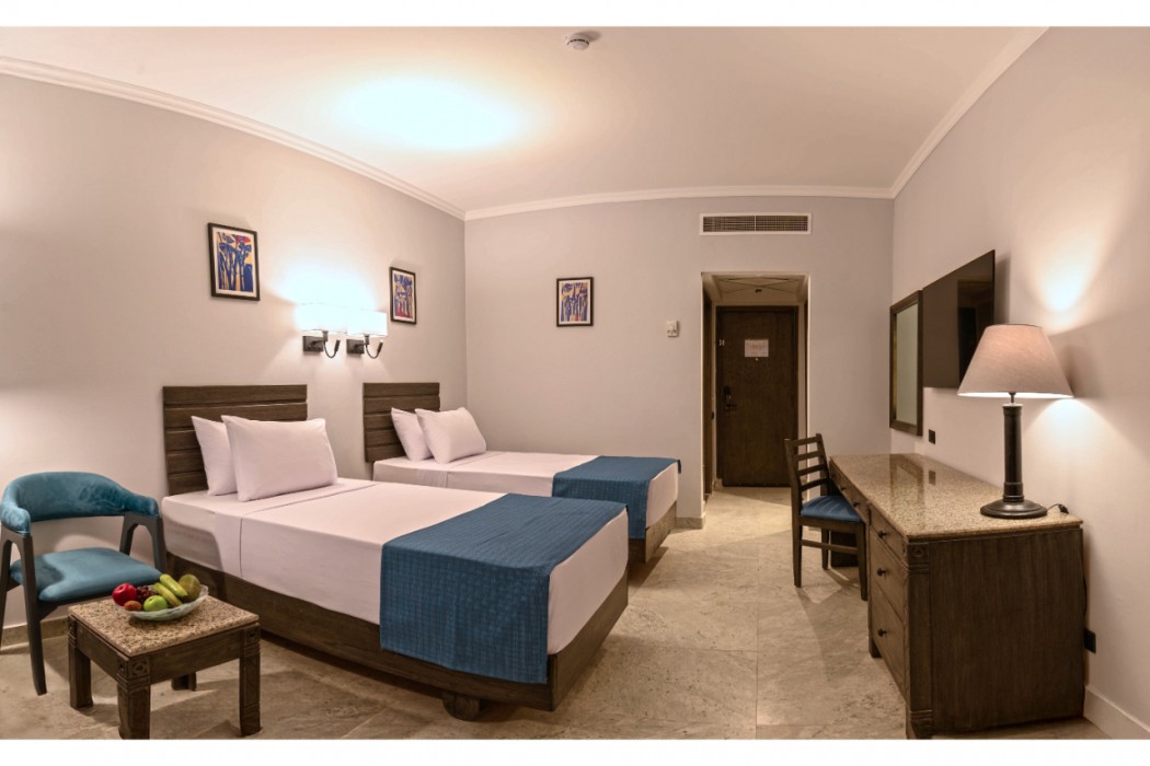 Invidia Coral Beach Tiran 30/137