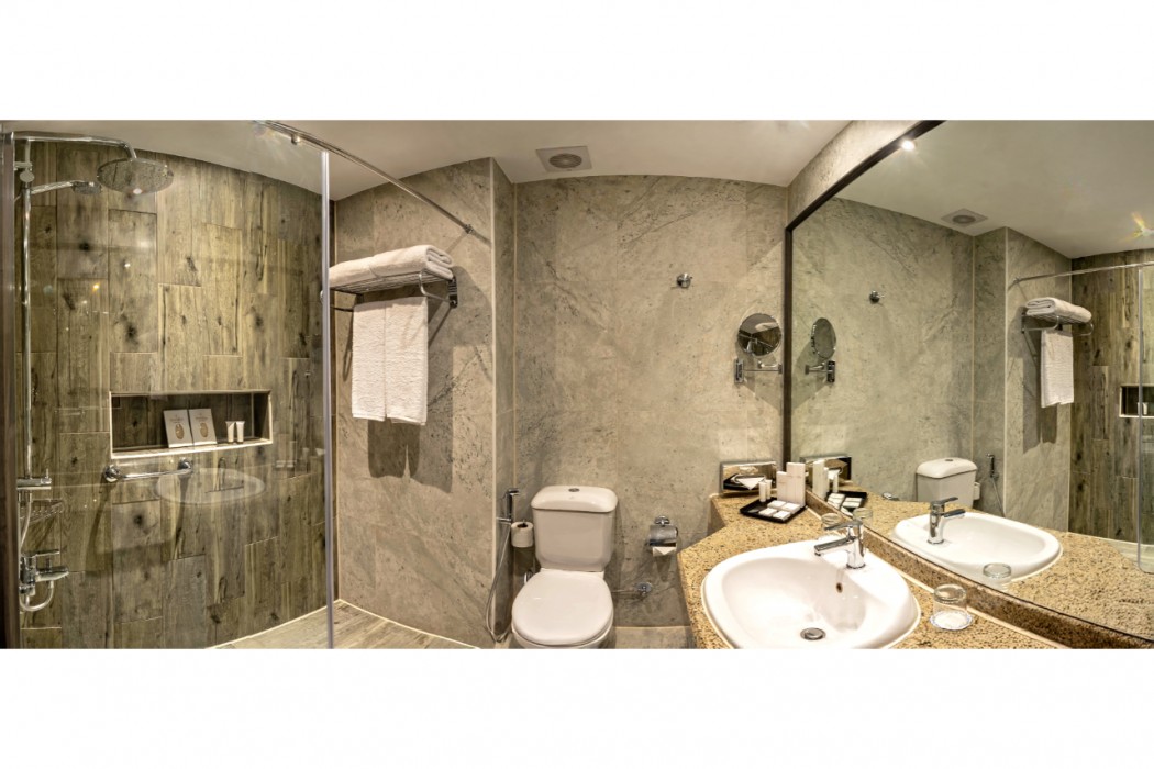 Invidia Coral Beach Tiran 20/137