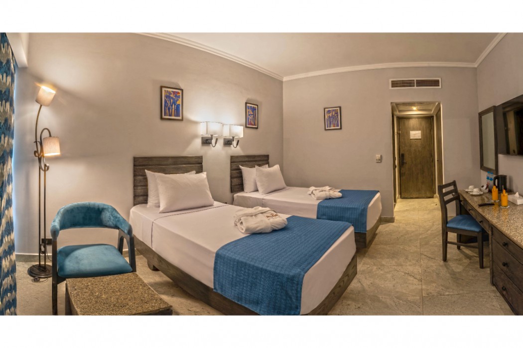 Invidia Coral Beach Tiran 27/137