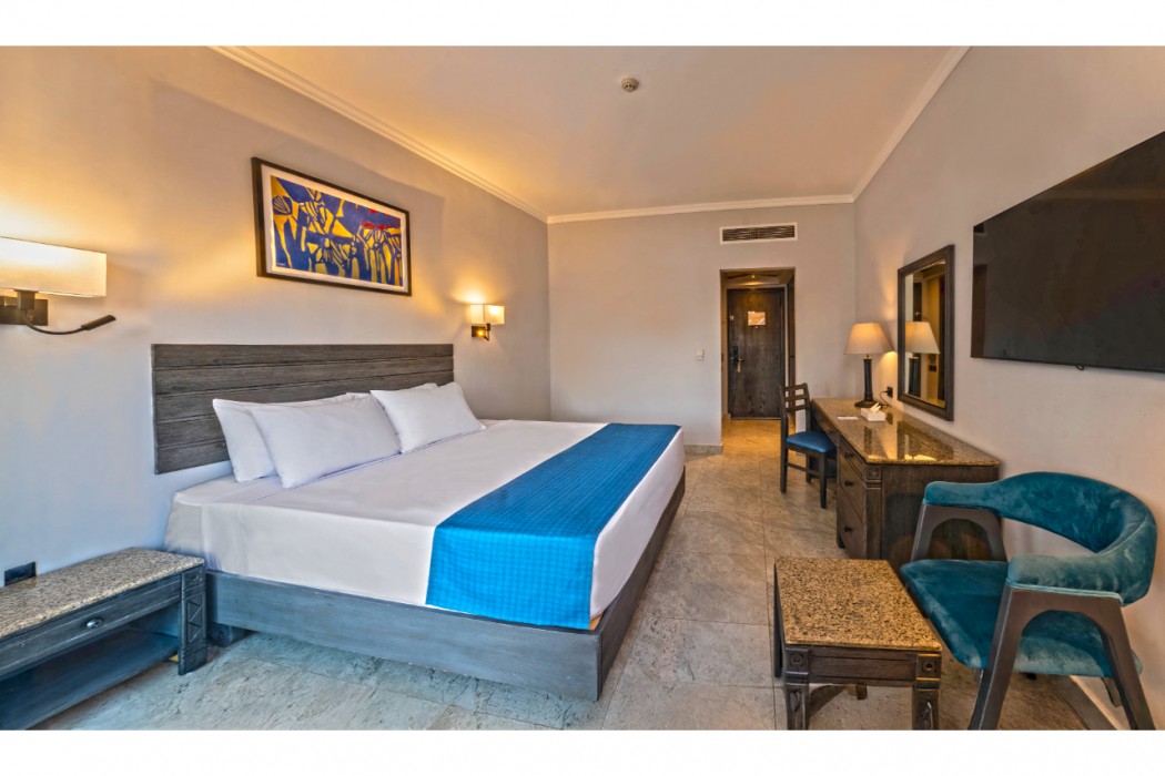 Invidia Coral Beach Tiran 14/137