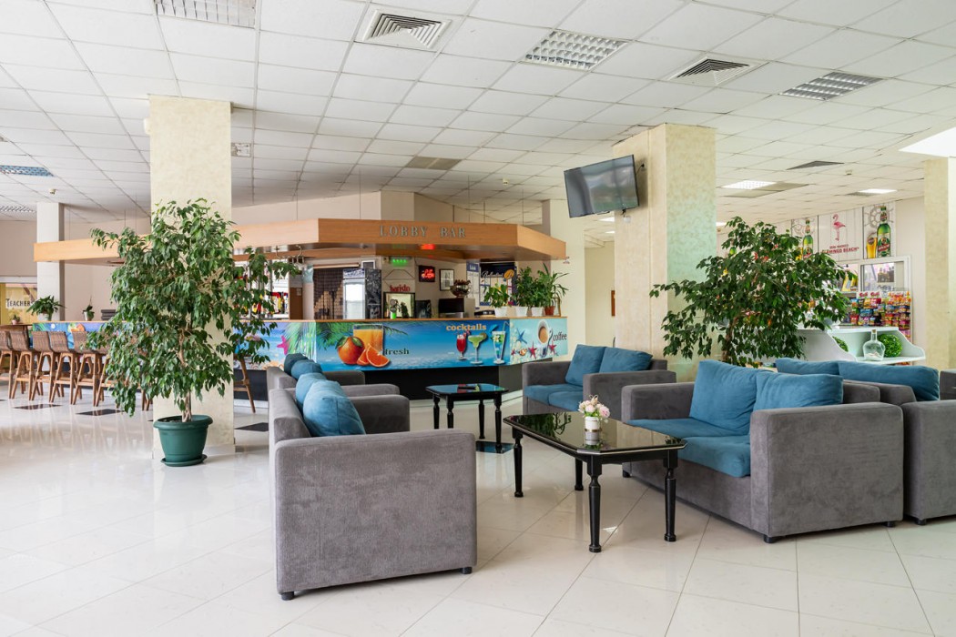 Flamingo Beach Hotel 29/63