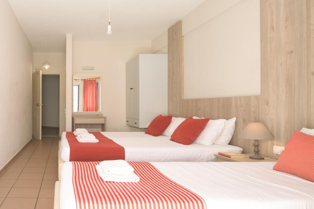 Central Hersonissos Hotel 22/73