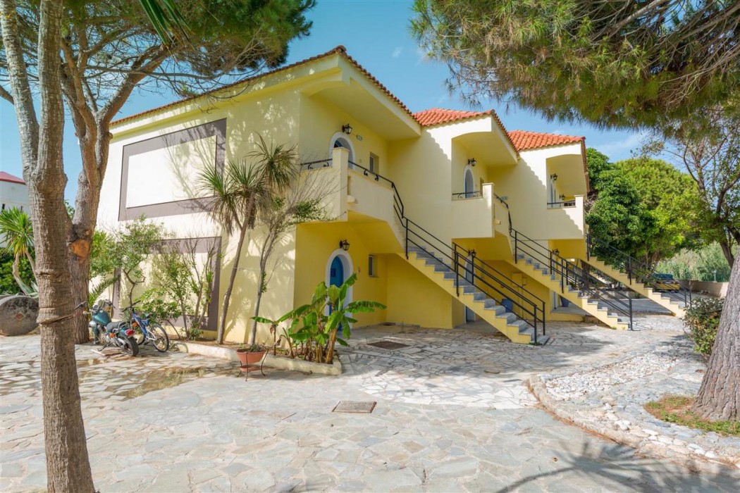Ammes Hotel & Apartments 10/38