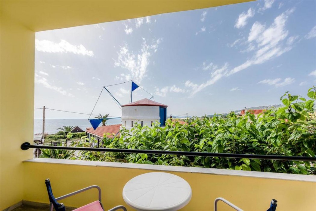 Ammes Hotel & Apartments 20/38