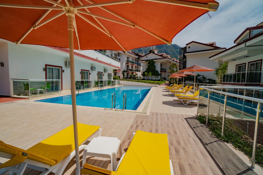Sunshine Holiday Resort 37/66