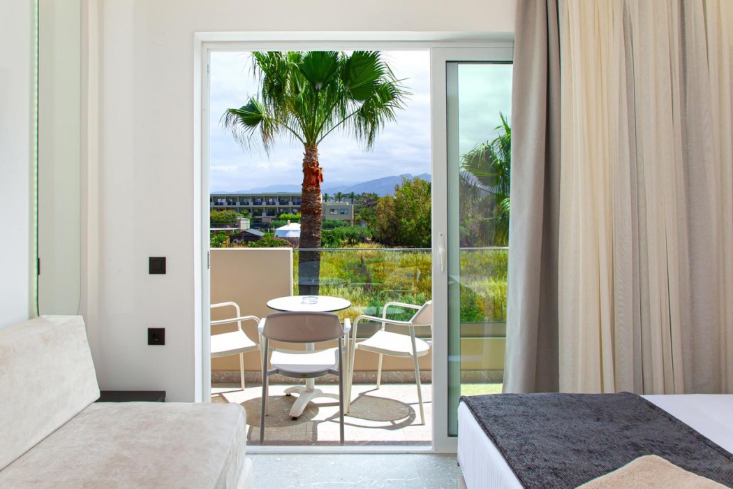 Aeolos Beach Resort Crete 17/92