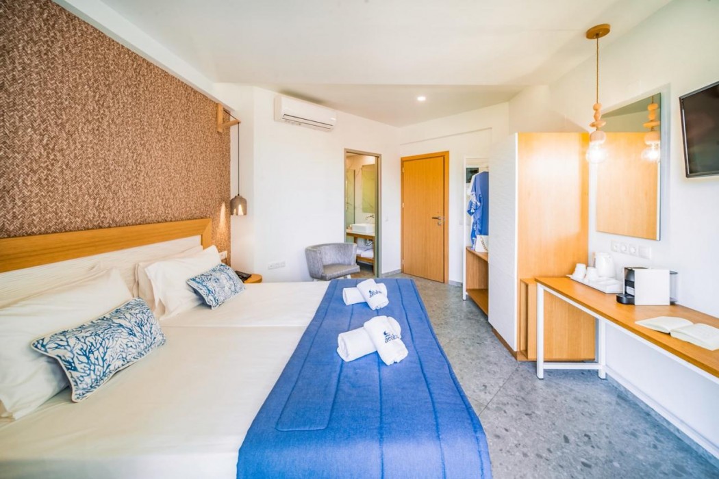 Aeolos Beach Resort Crete 27/92
