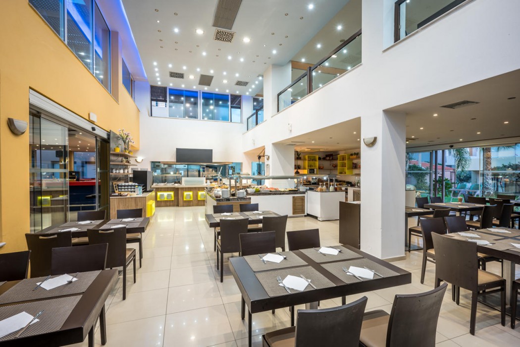 Meropi Hotel and Apartments 38/69