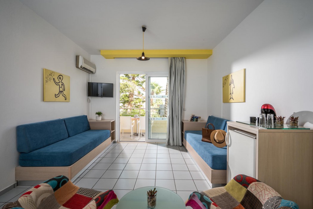 Meropi Hotel and Apartments 37/69