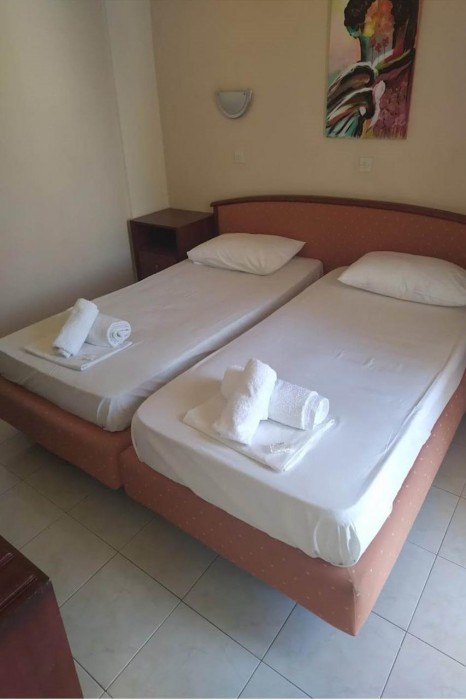 Alkmini Hotel 9/23