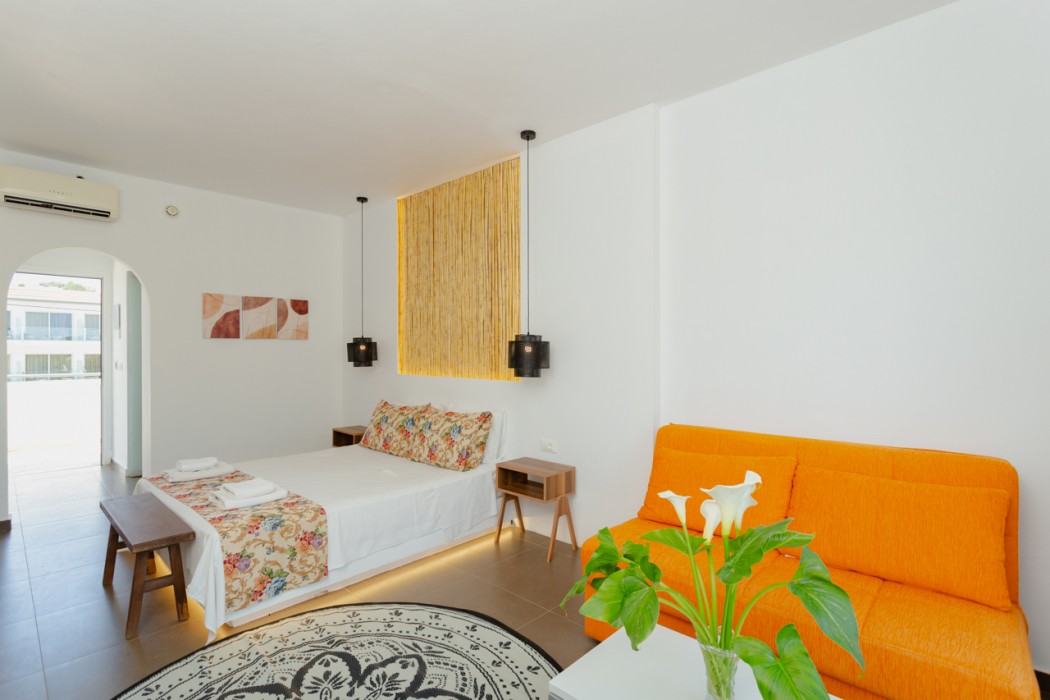 Belmare Hotel 12/45