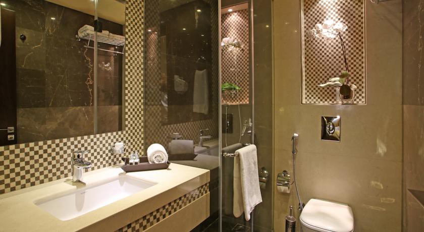 Lancaster Suites Raouche 24/38