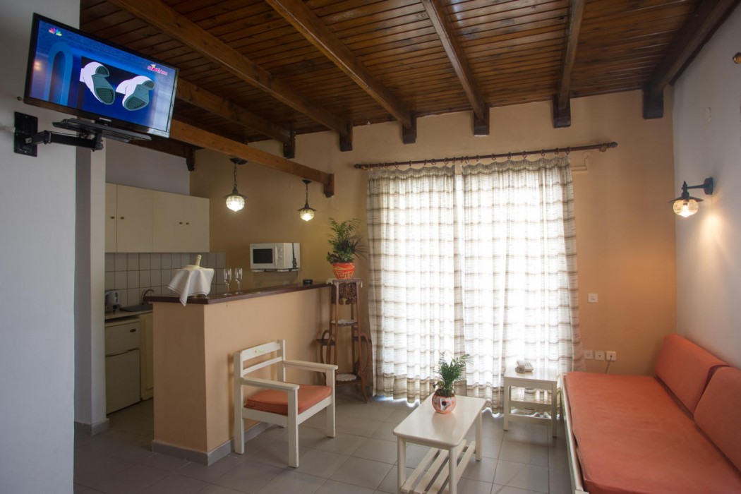 Anagenessis Village Hotel 9/26
