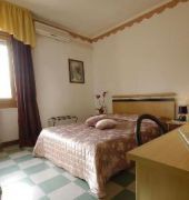 Hotel Italia 11/55