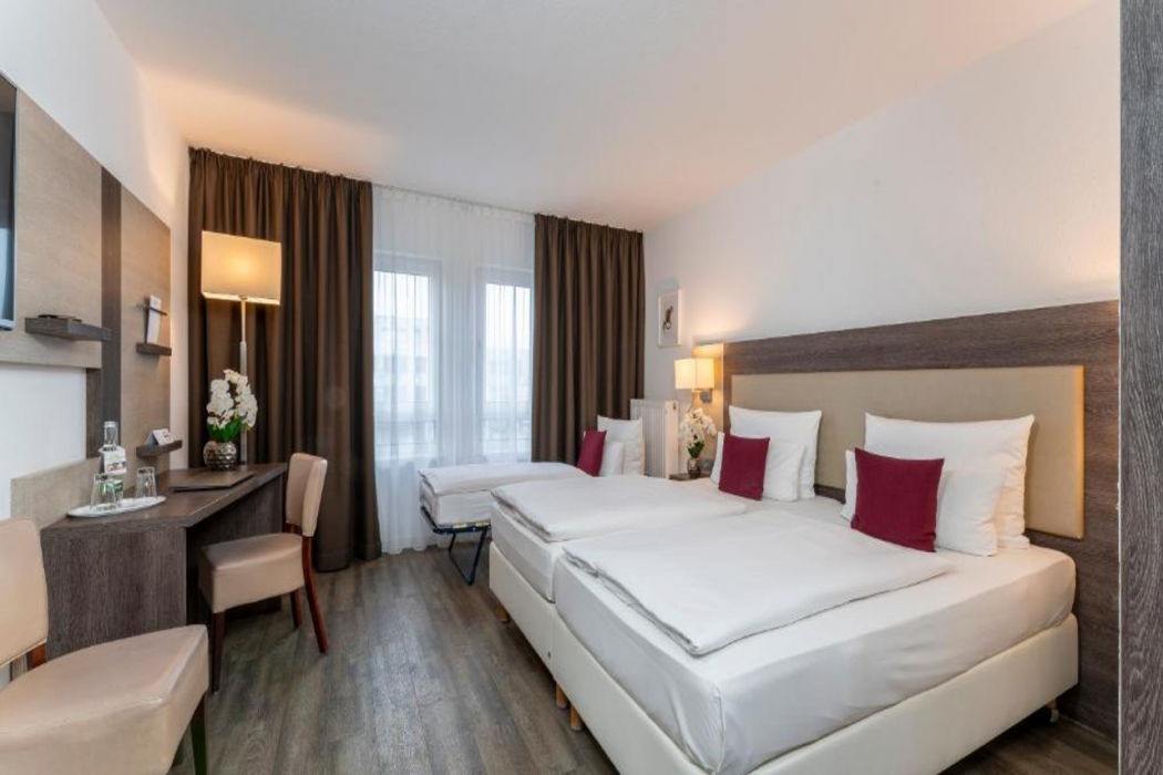 Hotel PLAZA INN Karlsruhe Nord 3/12