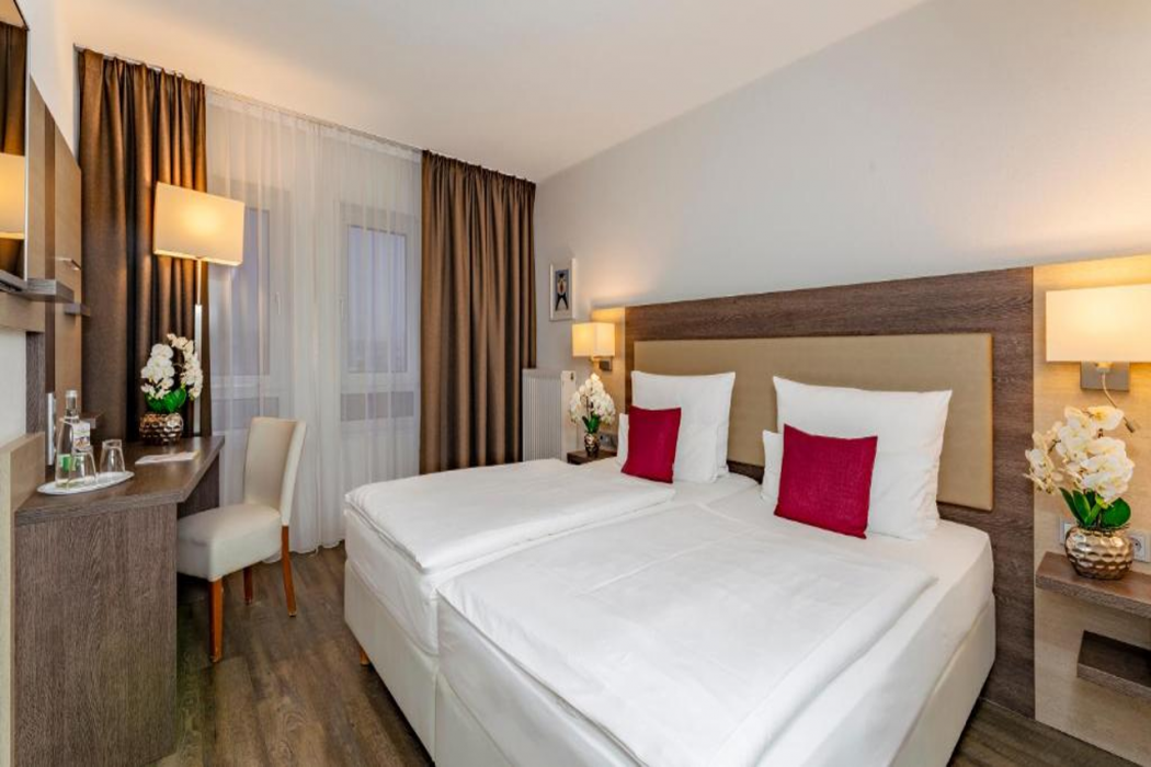 Hotel PLAZA INN Karlsruhe Nord 6/12