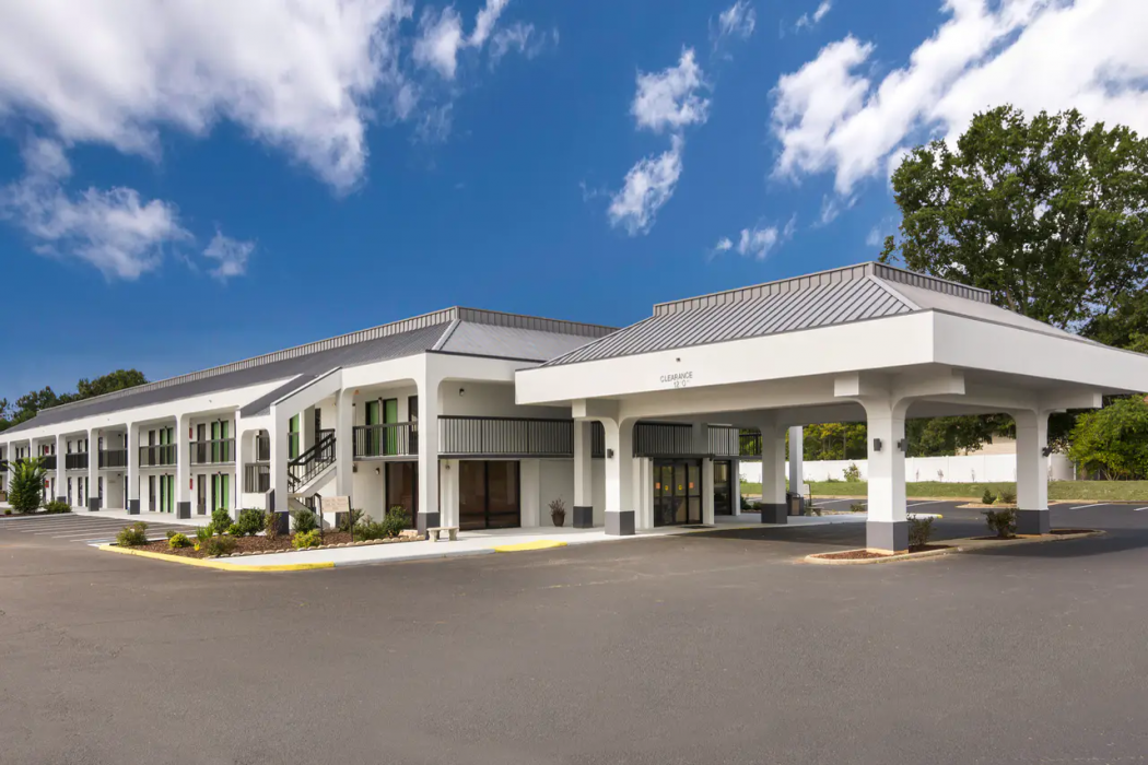 Quality Inn Emporia, VA 2/16