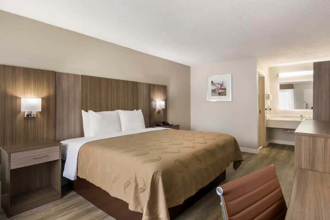 Quality Inn Emporia, VA 8/16