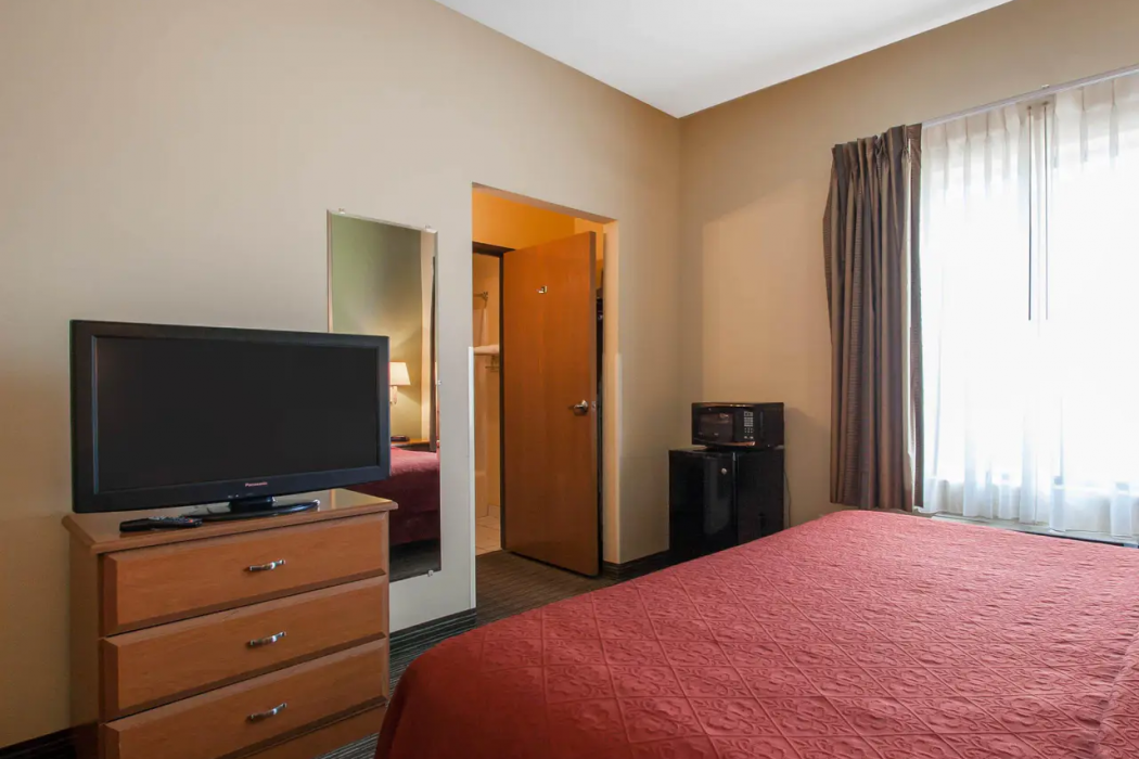 Quality Inn Joplin I-44 9/28