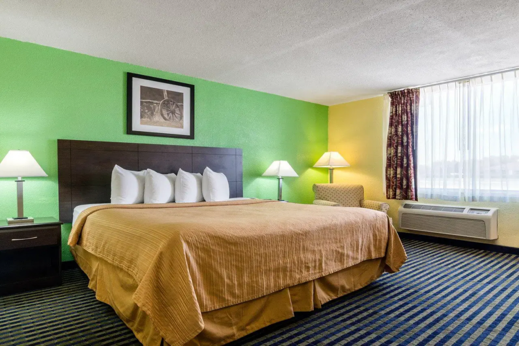 Quality Inn Liberal 10/24