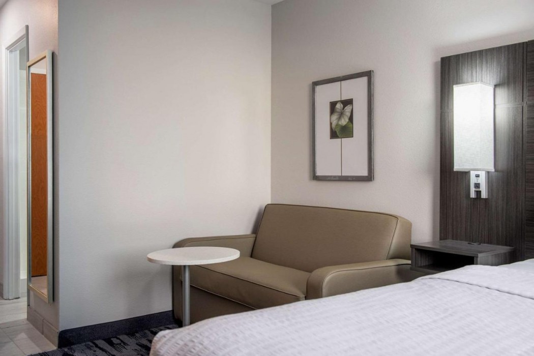 Quality Inn and Suites Winnipeg 7/26