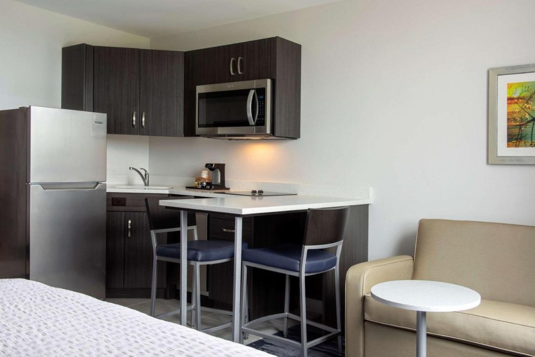 Quality Inn and Suites Winnipeg 10/26