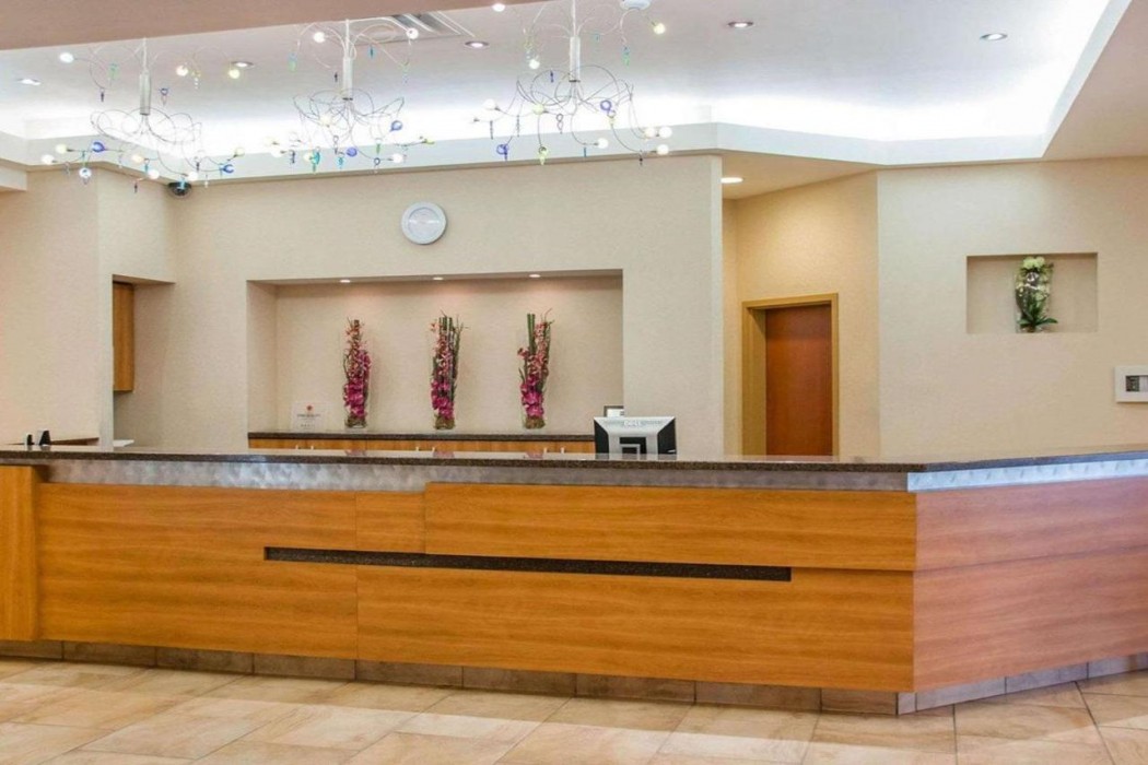 Quality Inn and Suites Winnipeg 5/26