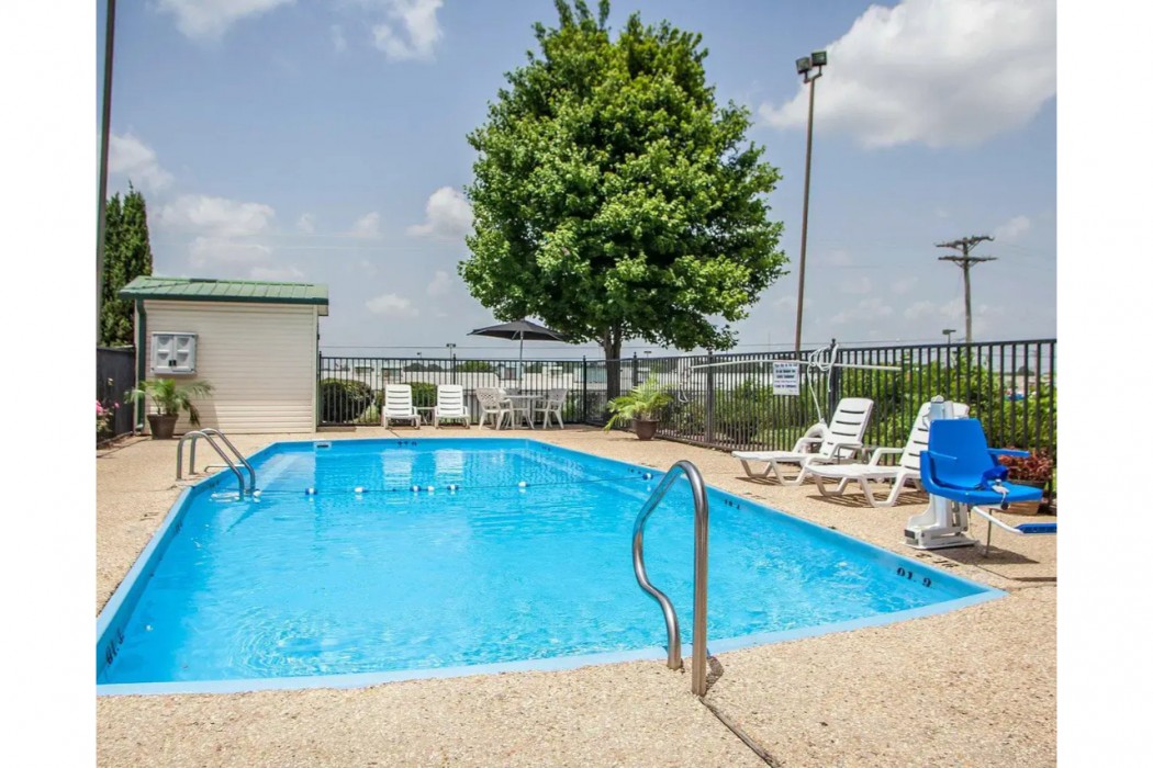 Quality Inn Florence East 24/48
