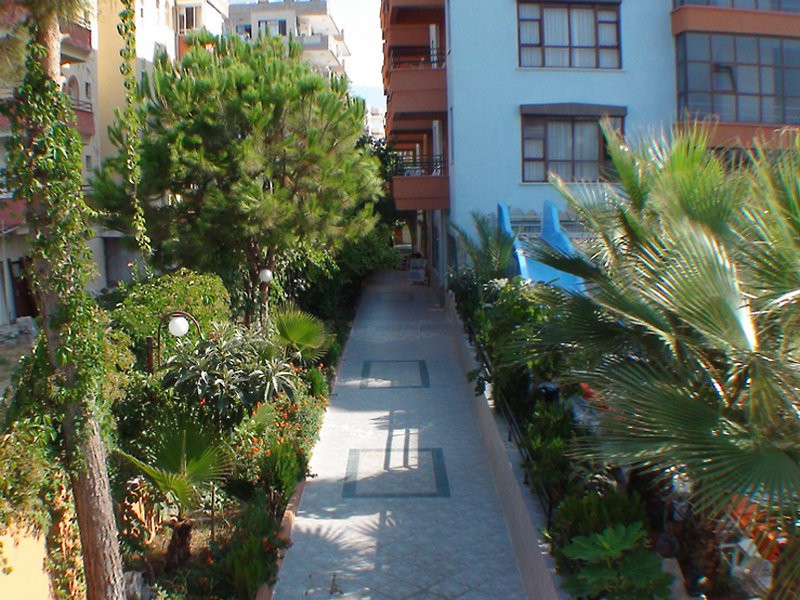 Tuvanna Beach Hotel 4/59