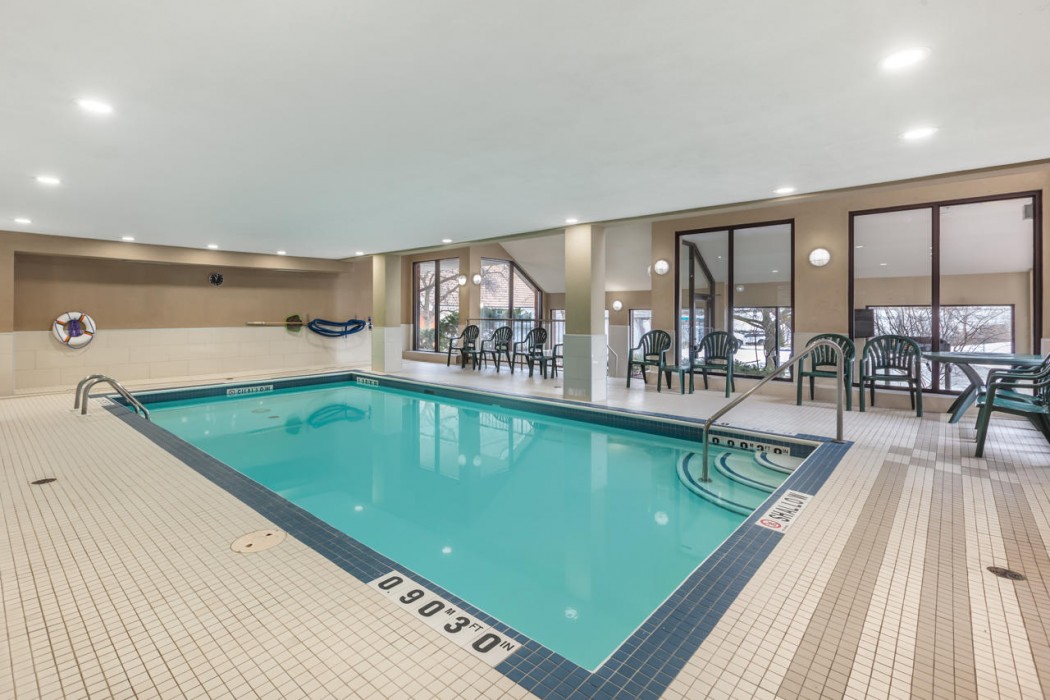 Quality Hotel Burlington, ON 28/37