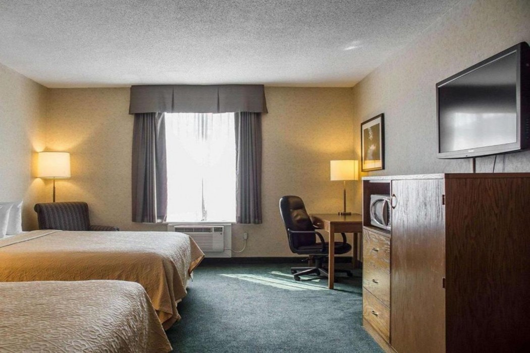 Quality Hotel Suites Woodstock 20/35