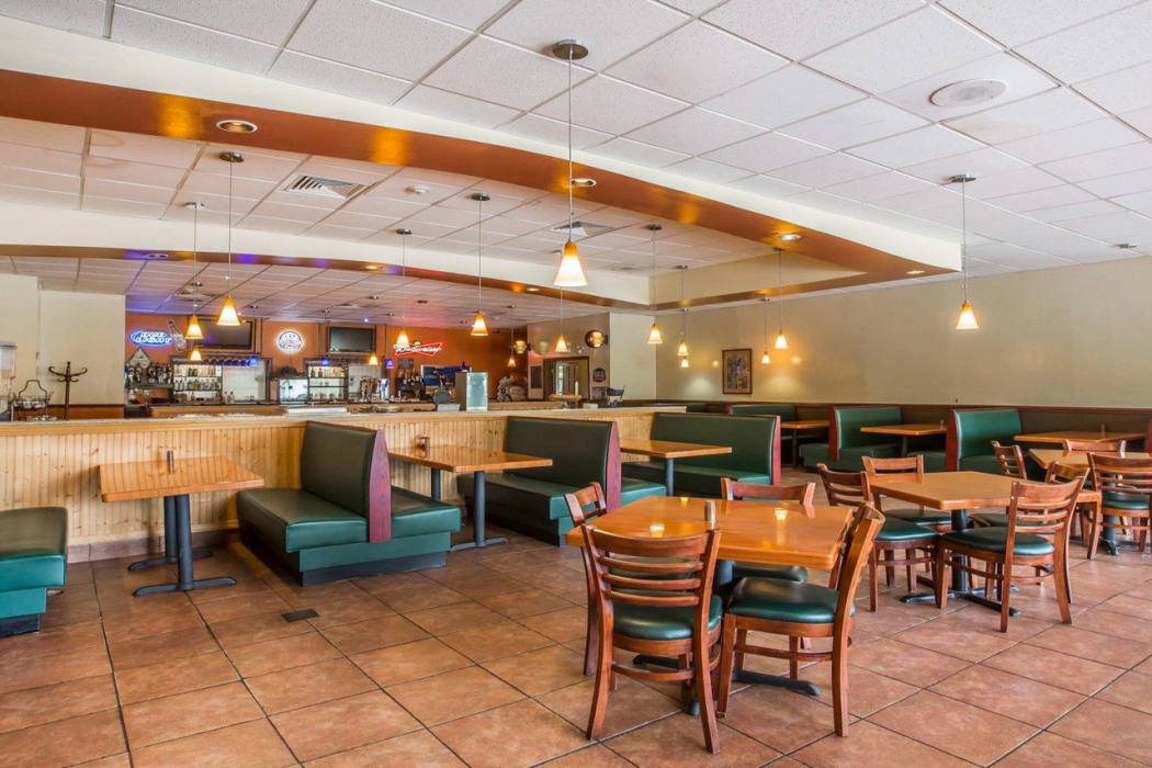 Quality Inn & Conference Center Brattleboro North 35/64