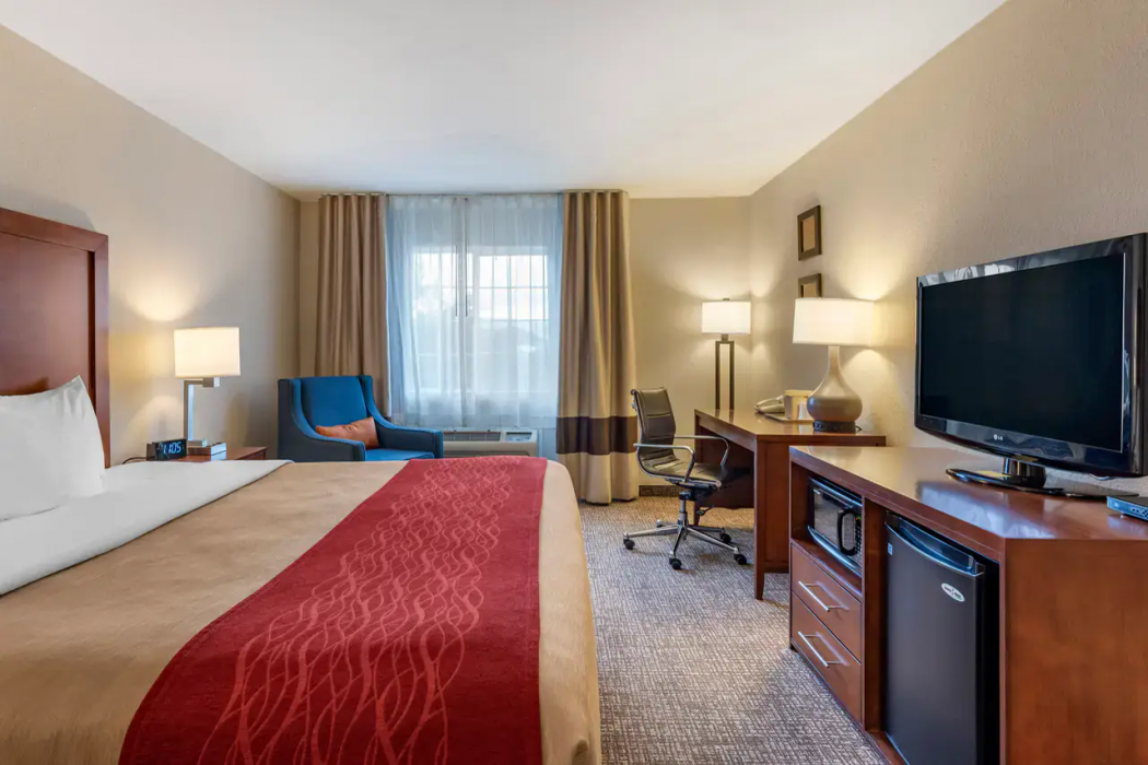 Comfort Inn and Suites Klamath Falls 11/27