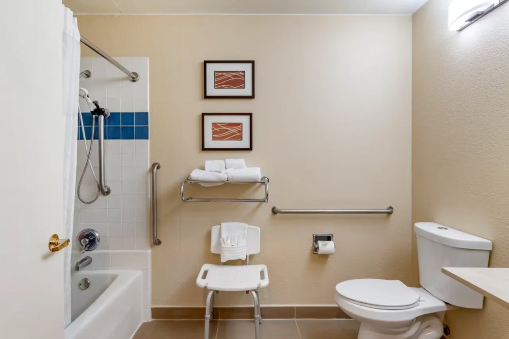 Comfort Inn and Suites Klamath Falls 15/27