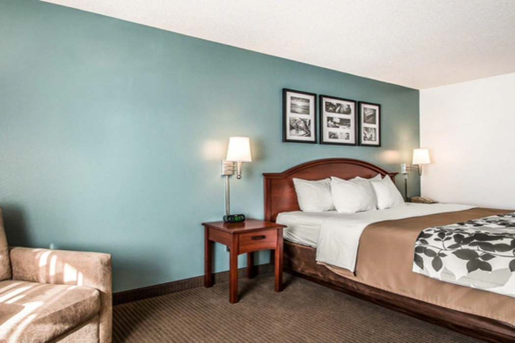 Sleep Inn & Suites Mount Vernon 10/29