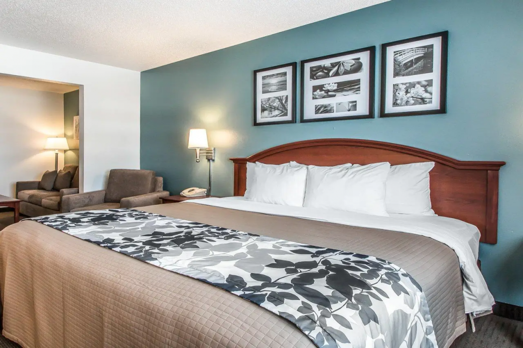 Sleep Inn & Suites Mount Vernon 14/29